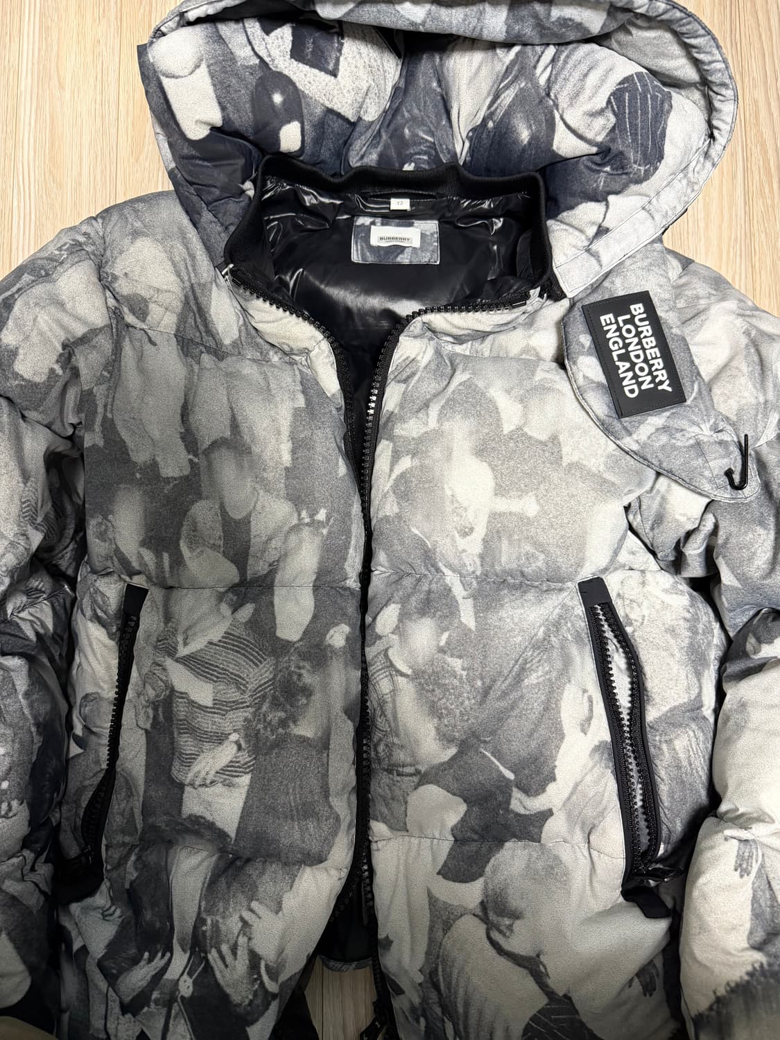 버버리 패딩 상품이미지1