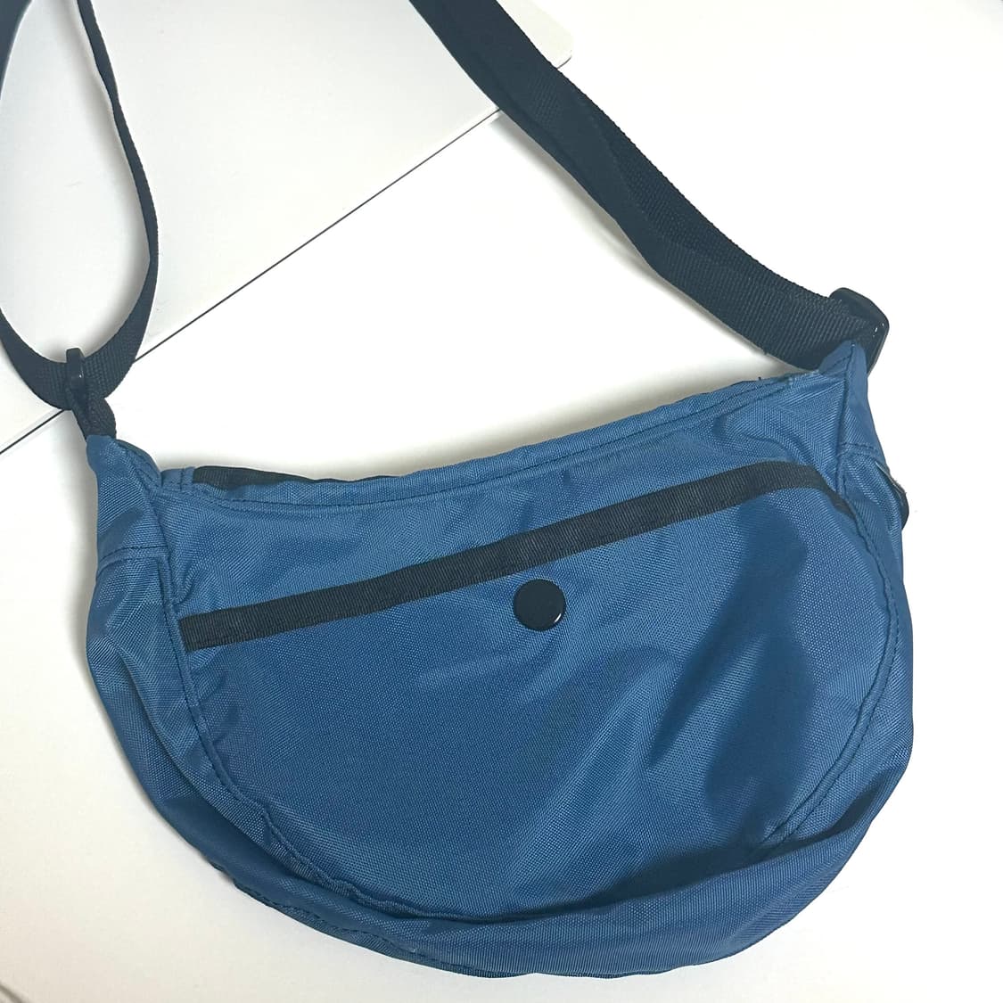 테켓 크로스백 beeing bag 상품이미지2