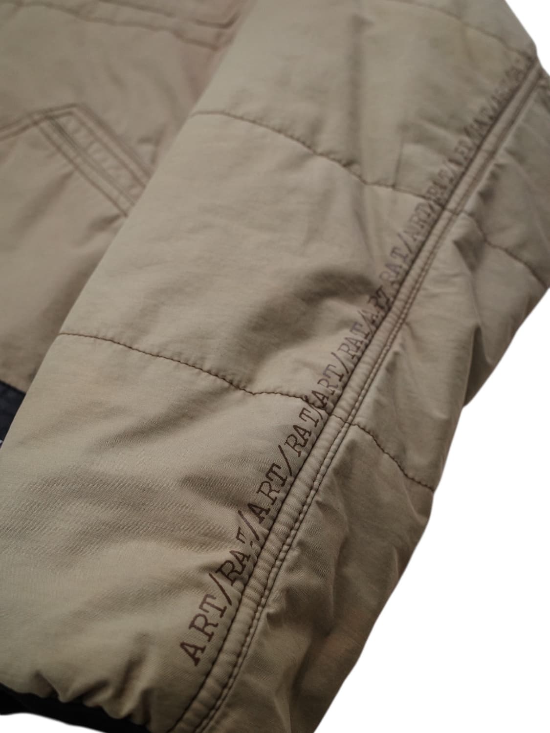 00‘s 히스테릭 글래머 프리마로프트 패딩 상품이미지2