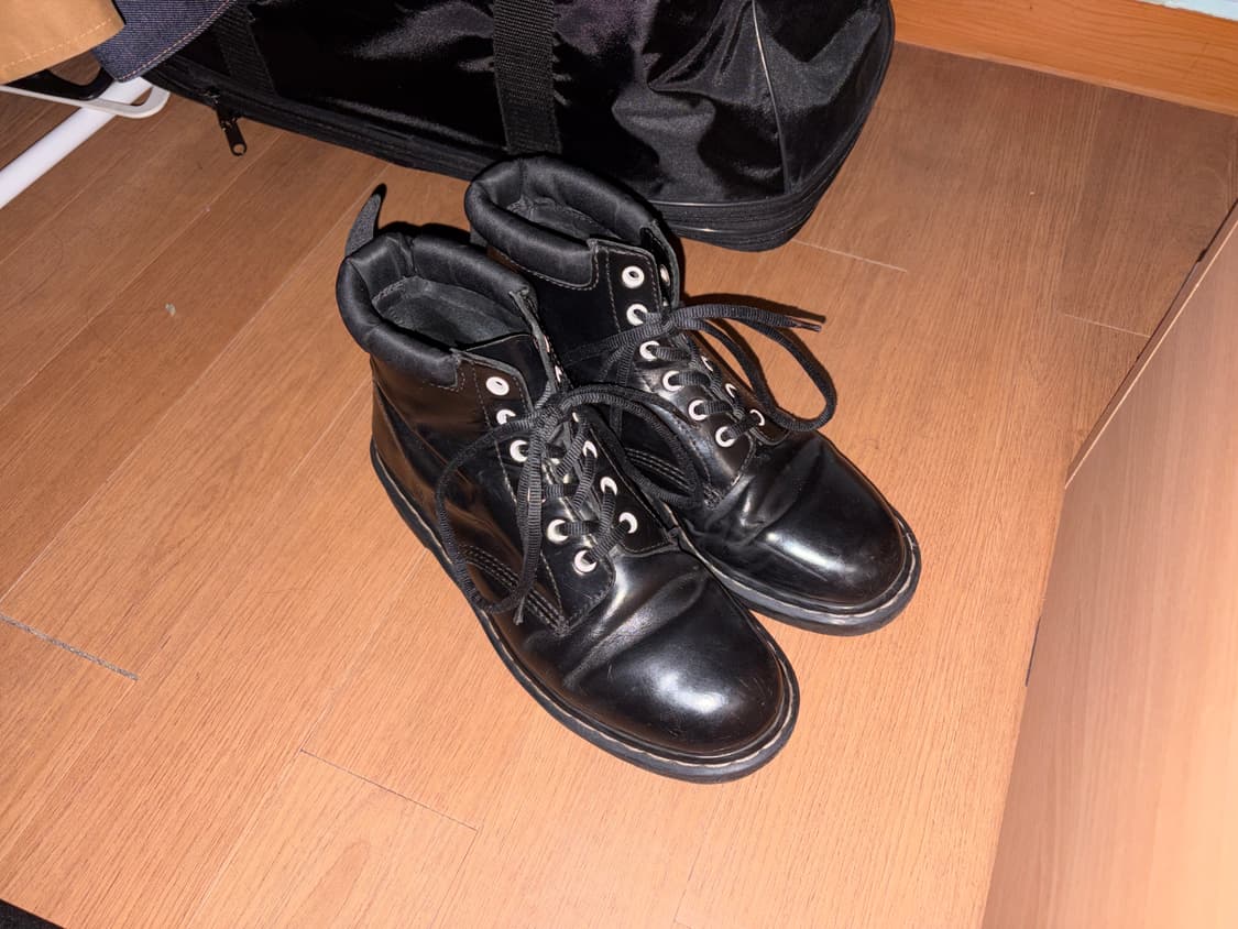 닥터마틴 클래식 939하이커 부츠  상품이미지1