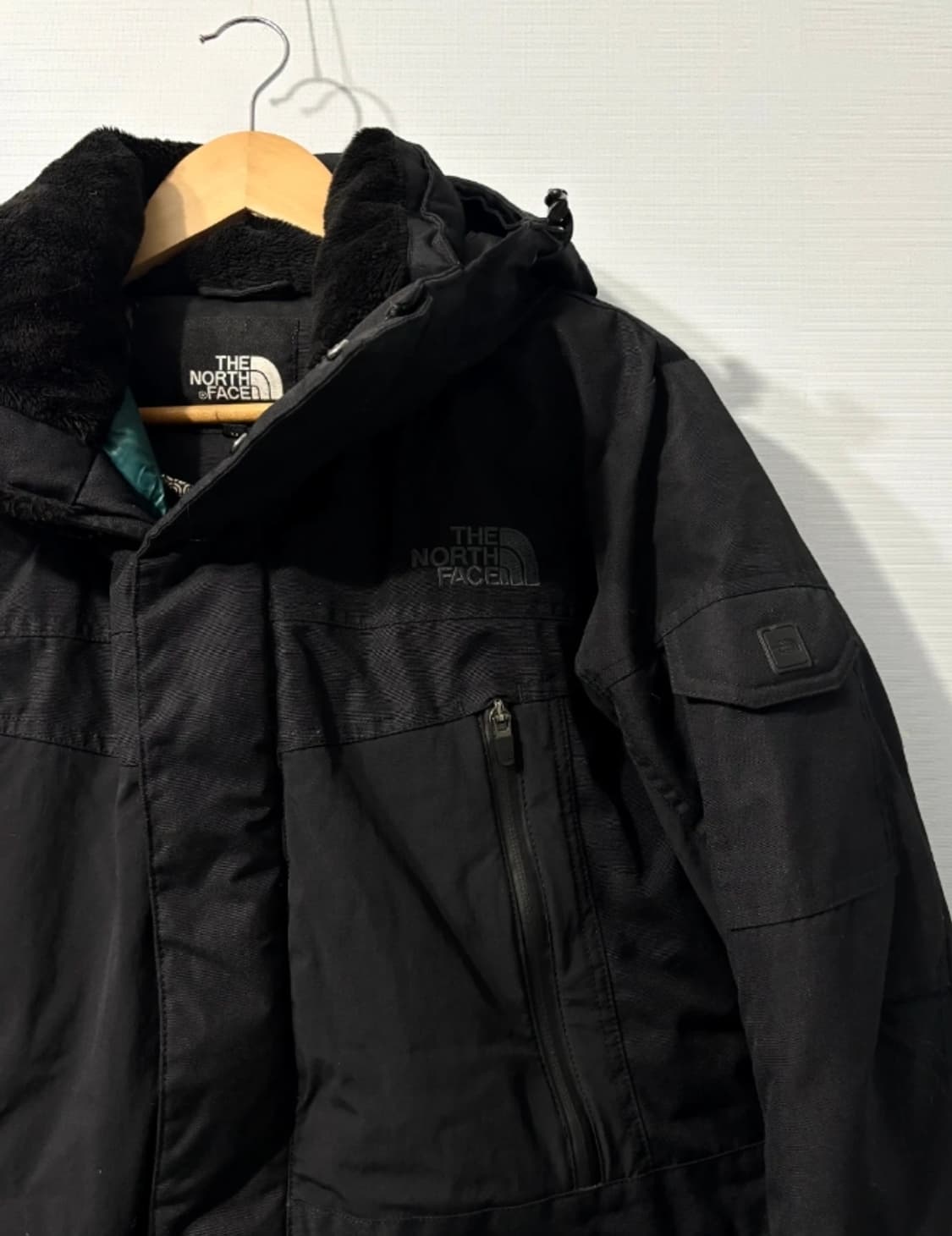 노스페이스 눕시 검정 패딩 95 상품이미지4