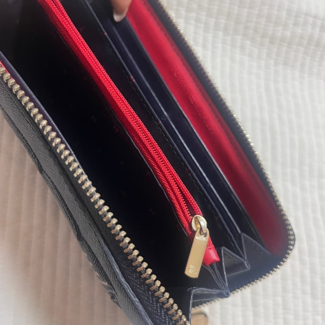 타미힐피거 장지갑 상품이미지3