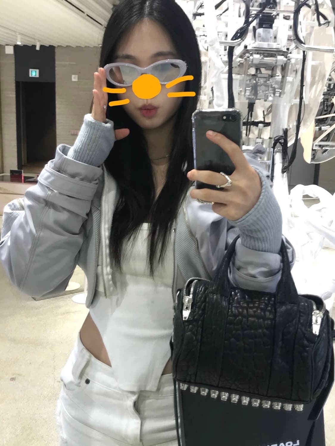 디프런트이즈 봄버 자켓 상품이미지3