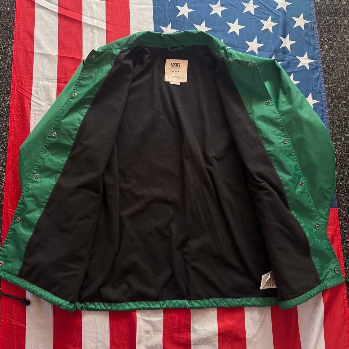 [M] V.T.G VANS 반스 나일론 코치 자켓 상품이미지6