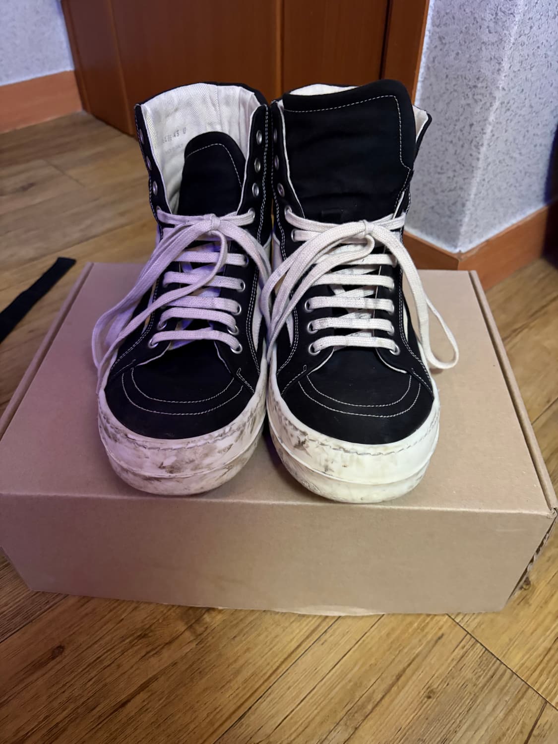 43) 릭 오웬스 다크 쉐도우 빈티지 하이 스니커즈 블랙 밀크 상품이미지3