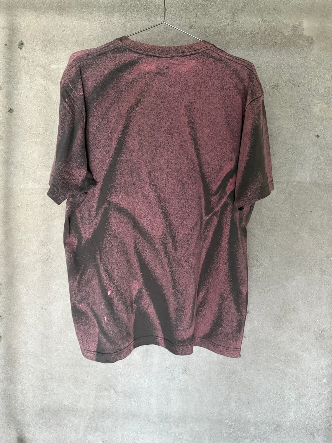 HAND-FADED DARK GREY / PINK TONE T-SHIRT 상품이미지3