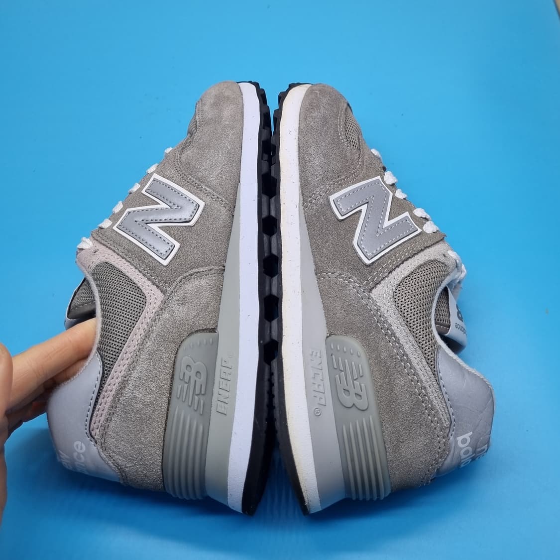 뉴발란스 574 그레이 여성운동화230  상품이미지4