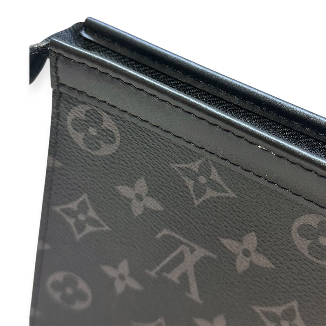 루이비통 포쉐트 보야주 MM 모노그램 이클립스 상품이미지6