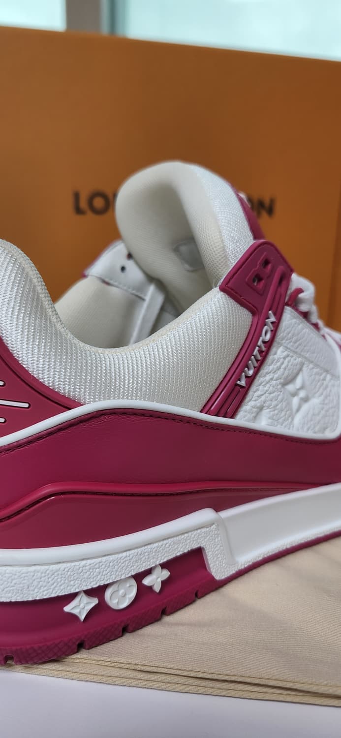 루이비통 트레이너 푸시아 7.5 팝니다! 상품이미지2