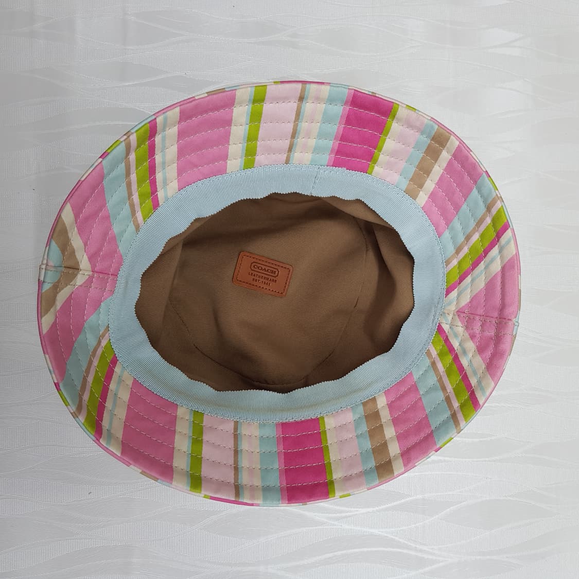 코치 스트라이프 코튼 버킷햇 상품이미지4