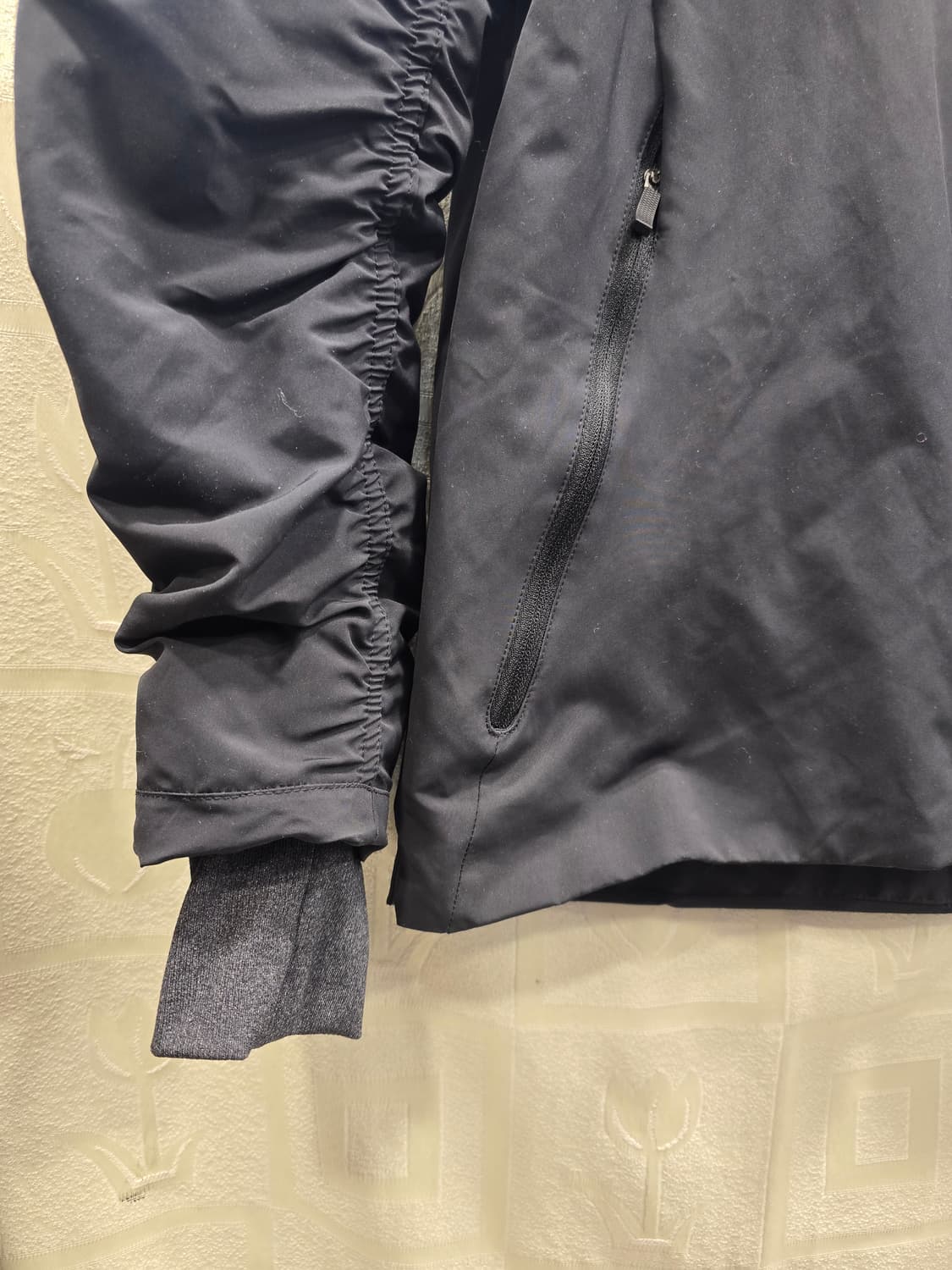 나이키 쉴드 바람막이 자켓 S 사이즈 상품이미지4