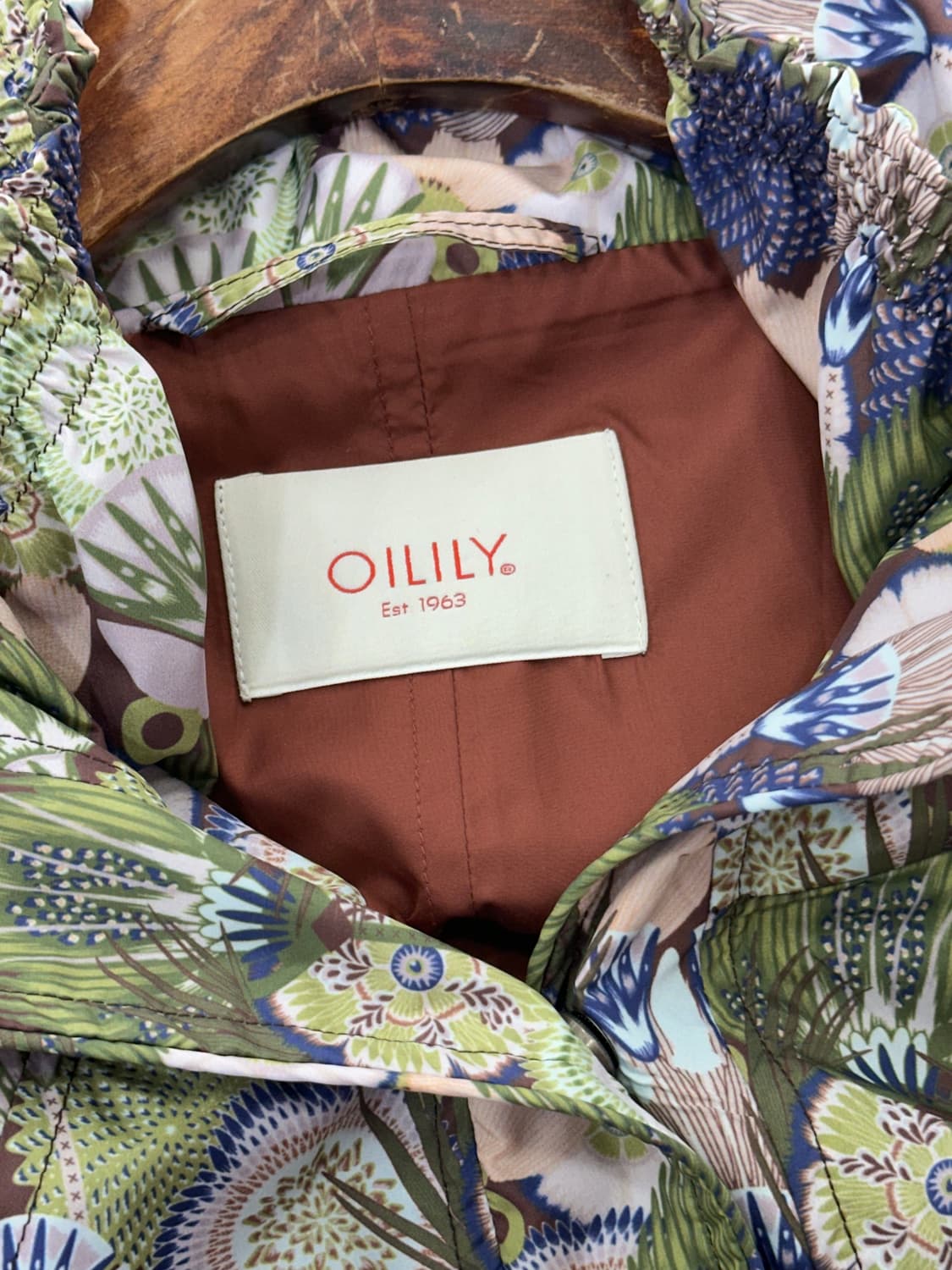 오일릴리 바람막이 상품이미지7