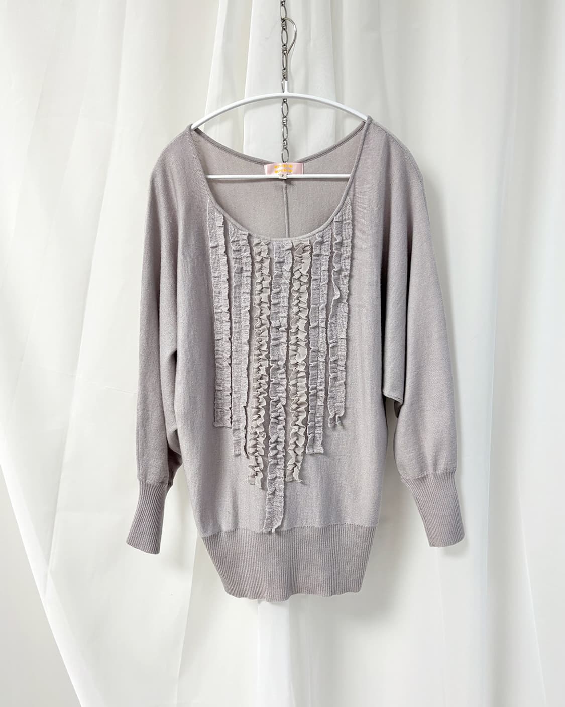 MINIMUM MINIMUM 프릴 트리밍 U넥 가오리 풀오버 상품이미지1