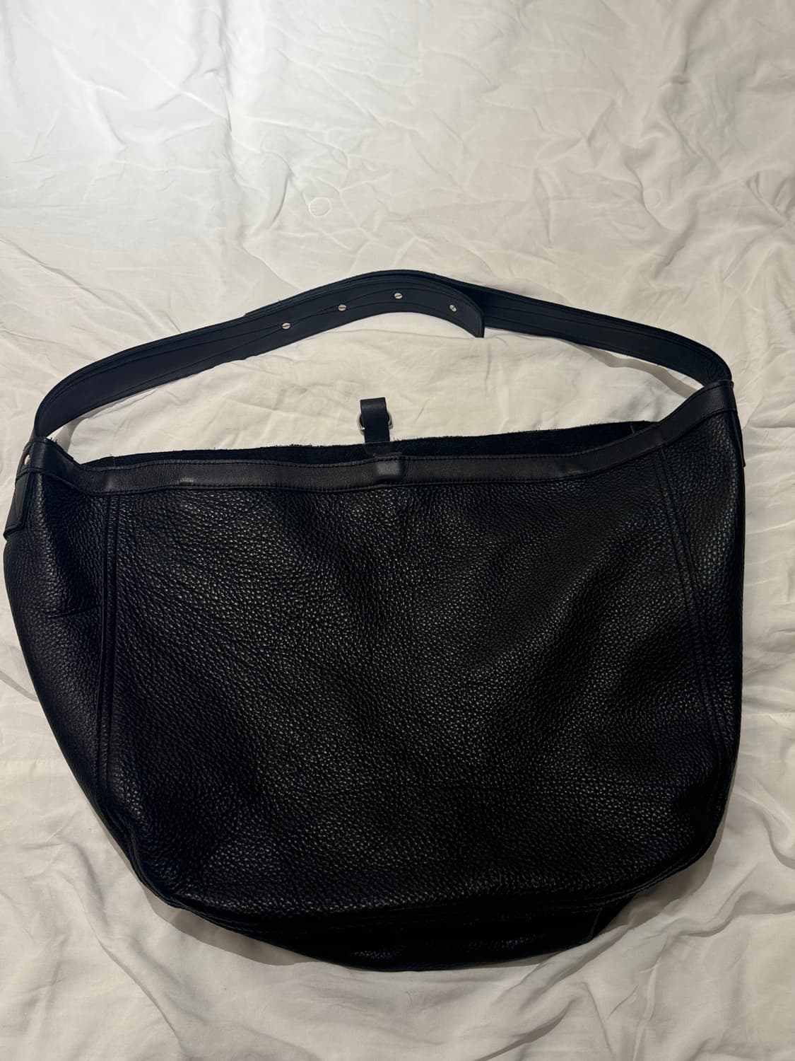 이얼즈어고 레더 뉴스페이퍼 보이백 상품이미지6