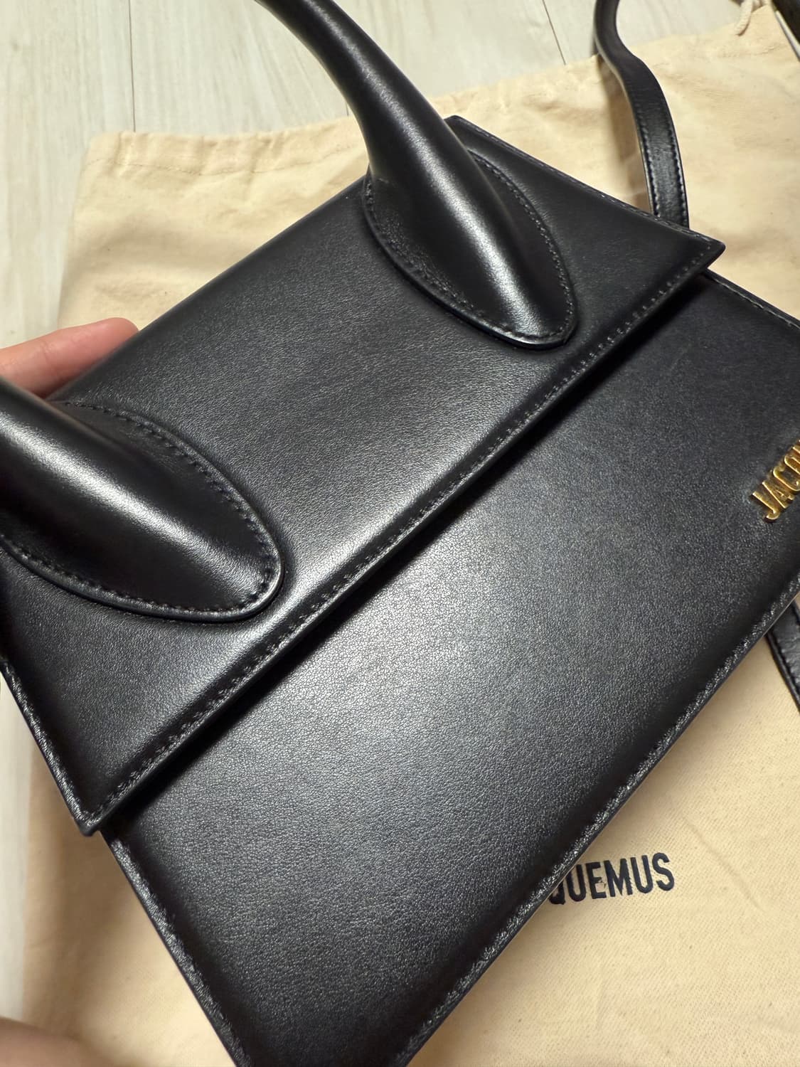 자크뮈스 르 치키토 그랑 블랙 상품이미지3