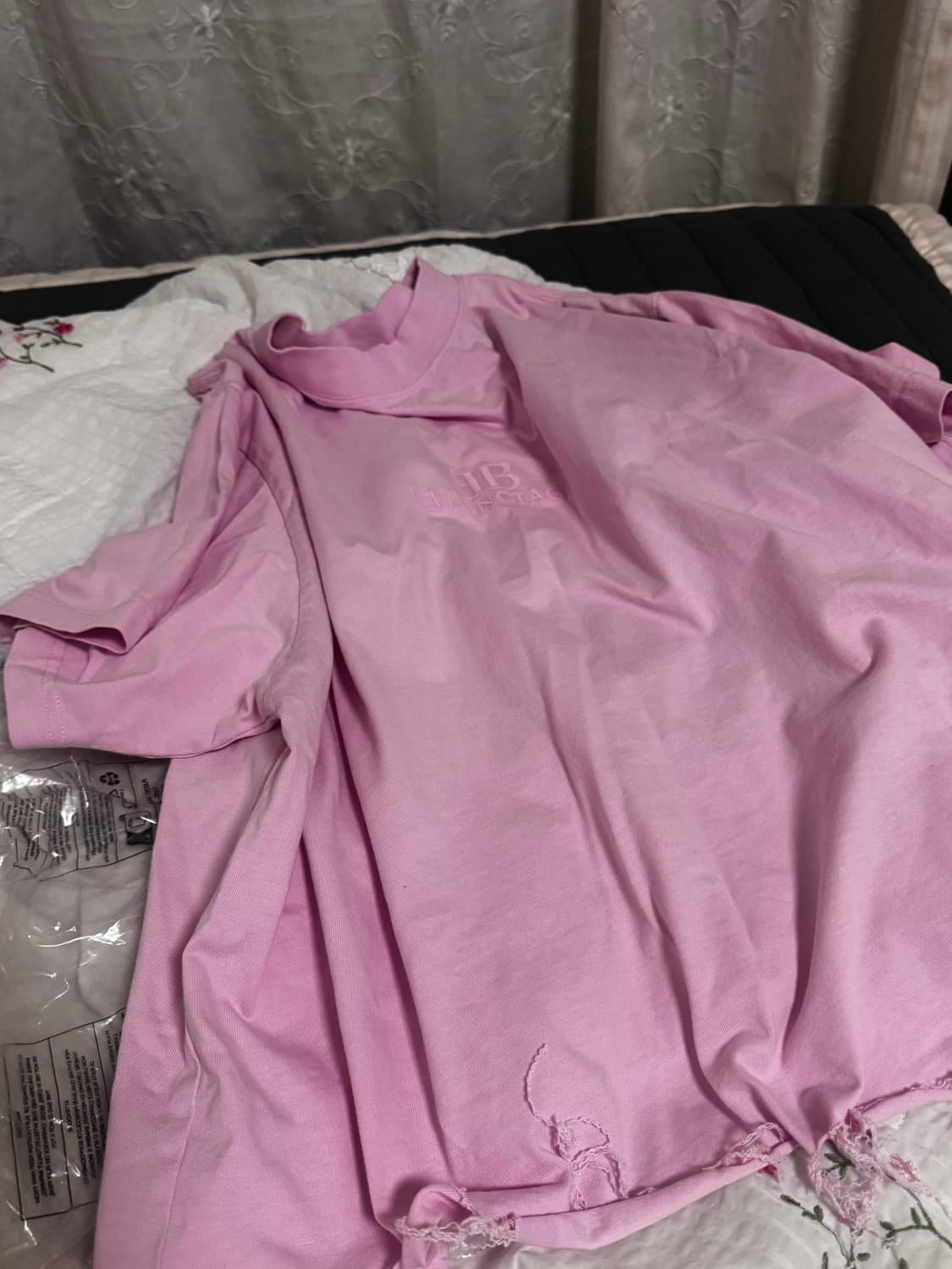 [2]발렌시아가 BB로고 로우컷 반팔 티셔츠(새상품급) 상품이미지3