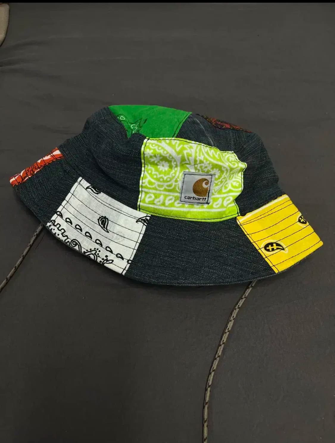칼하트 버킷햇 상품이미지1