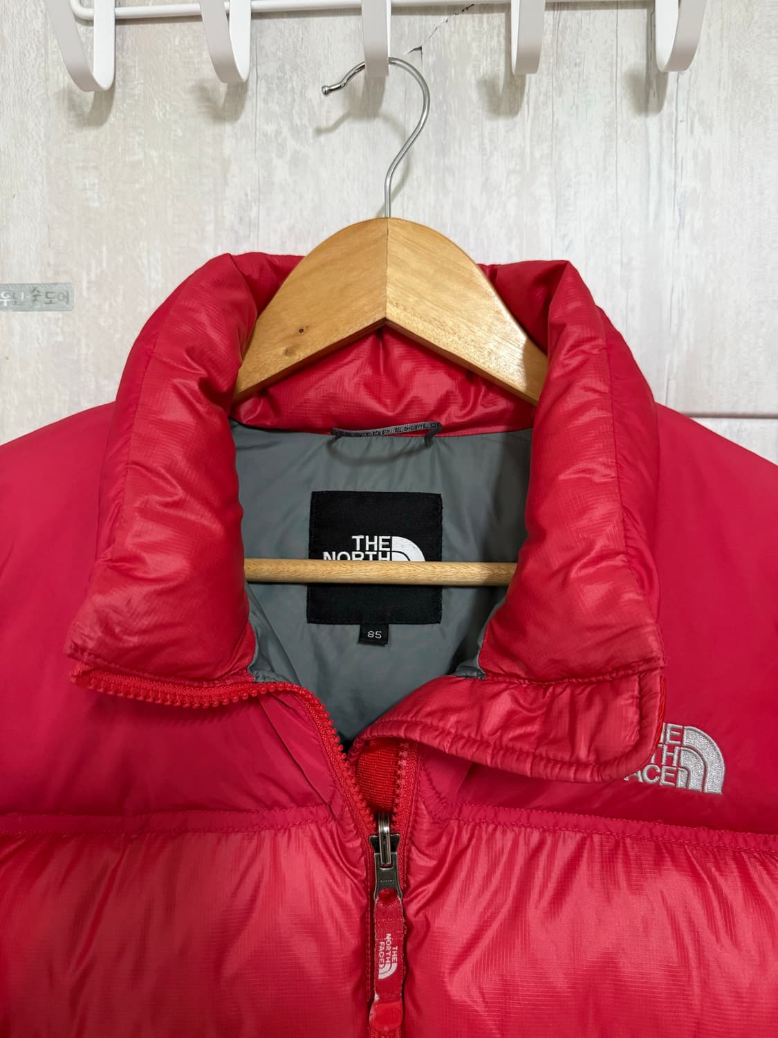 85 M / 노스페이스 레드 눕시 패딩 상품이미지4