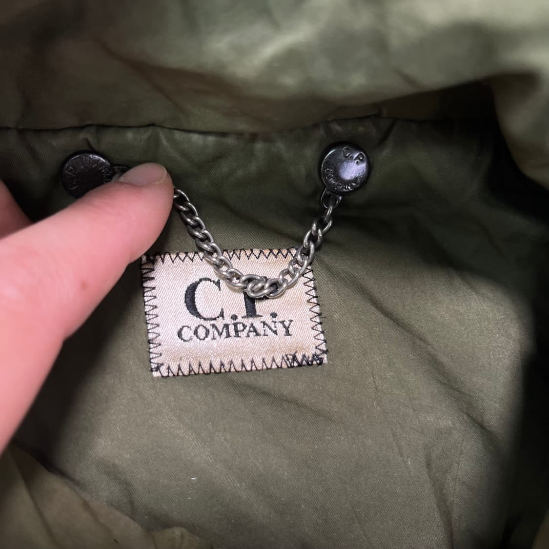 95 CP컴퍼니 14FW 올드스쿨 카키퀄팅 자켓 상품이미지3