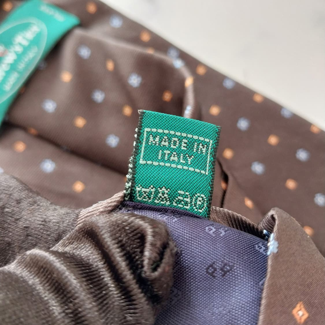 앤드류스 타이 실크 브라운 도트 넥타이 8.6cm A+등급 K1538
 상품이미지10