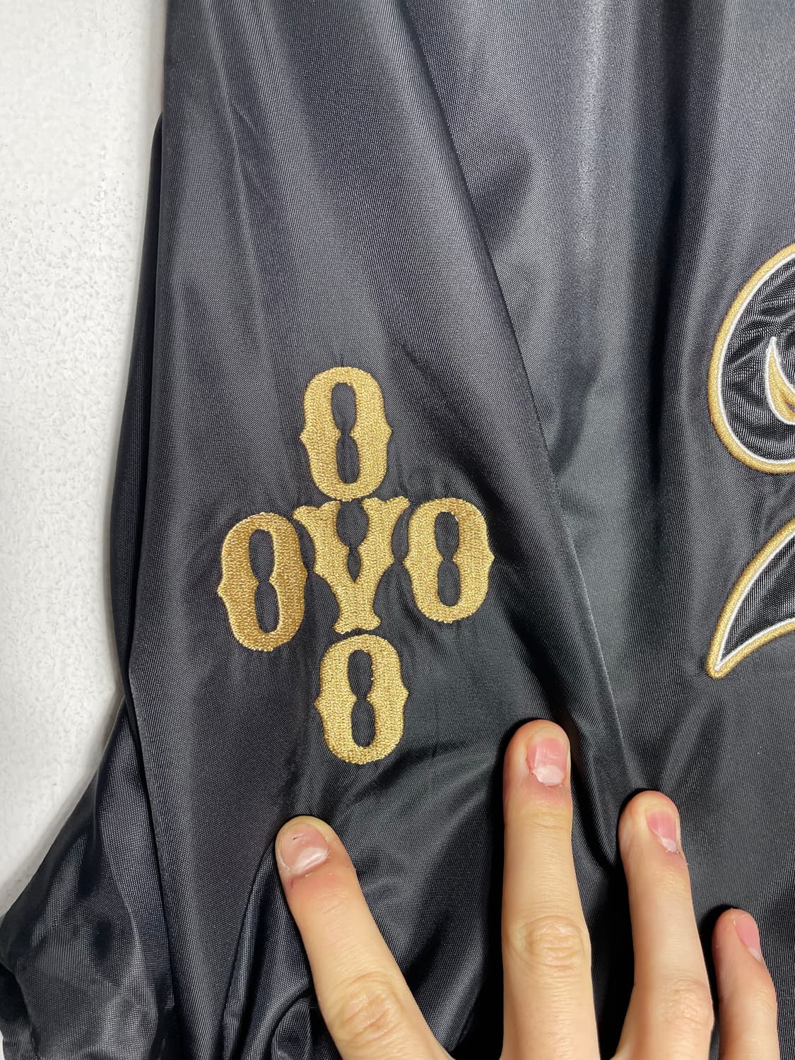 OVO x starter 블랙 풀오버 윈드브레이커 상품이미지4