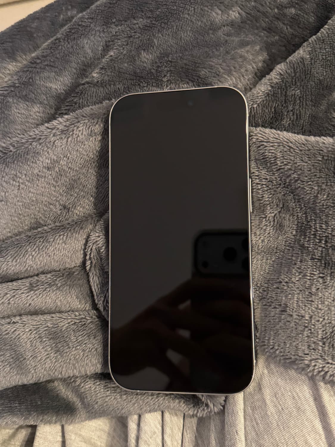 아이폰 16pro 1테라 화이트 상품이미지4