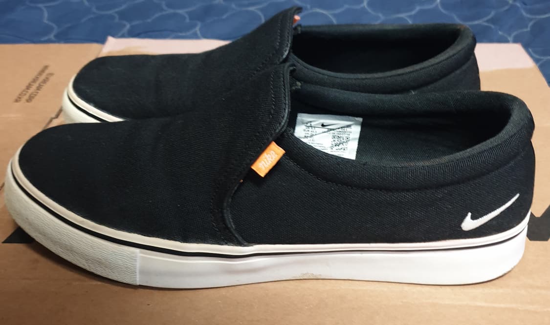 나이키 코트로얄 AC 슬립온 블랙 (255) 상품이미지2