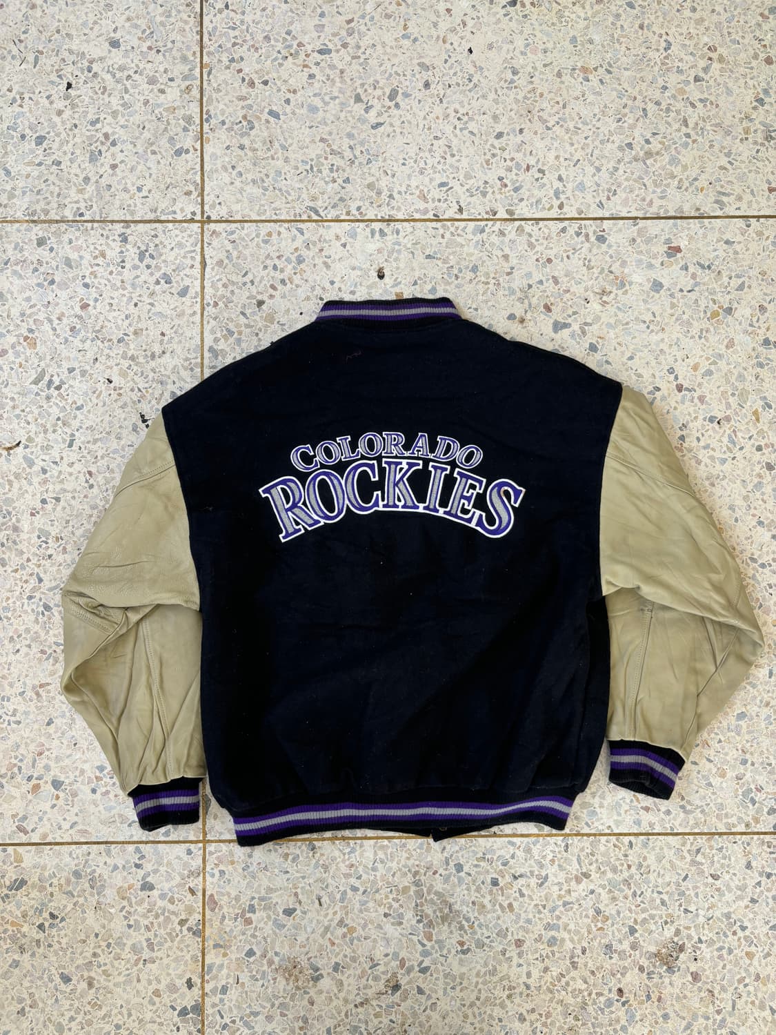 Nike 콜로라도 로키스 바시티 자켓 상품이미지9