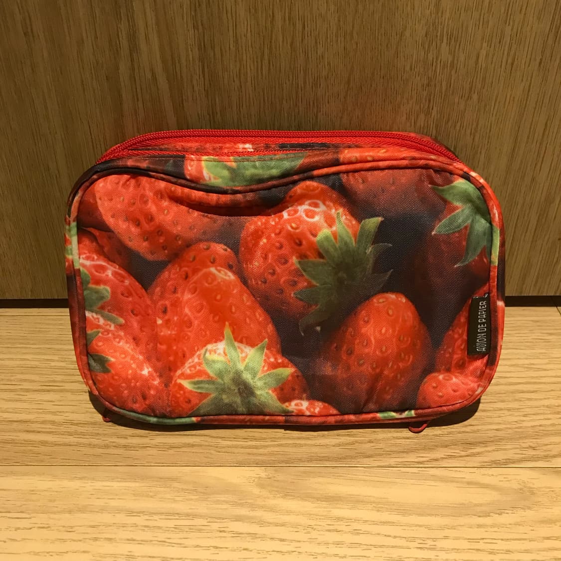 strawberry pouch 상품이미지1