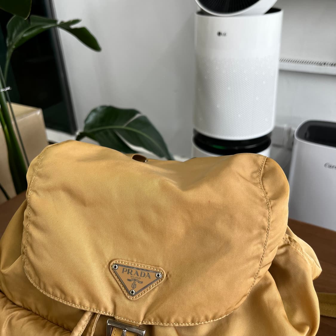 프라다 나일론 백팩 상품이미지3