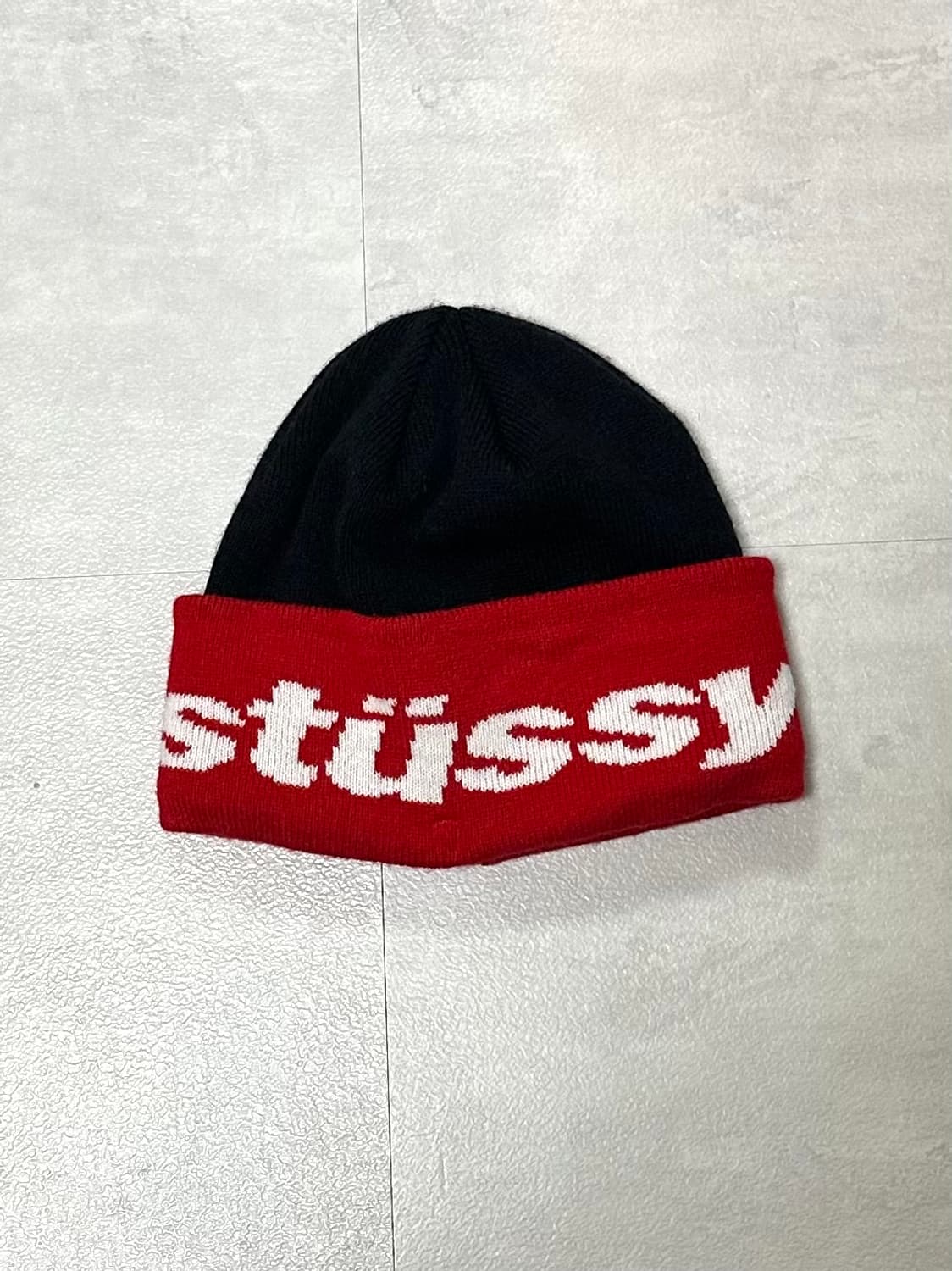 스투시 헬베티카 자카드 비니 블랙 상품이미지1