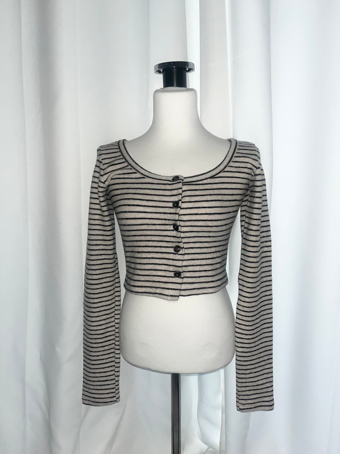 탠스댄스 버튼 스트라이프 가디건 상품이미지1