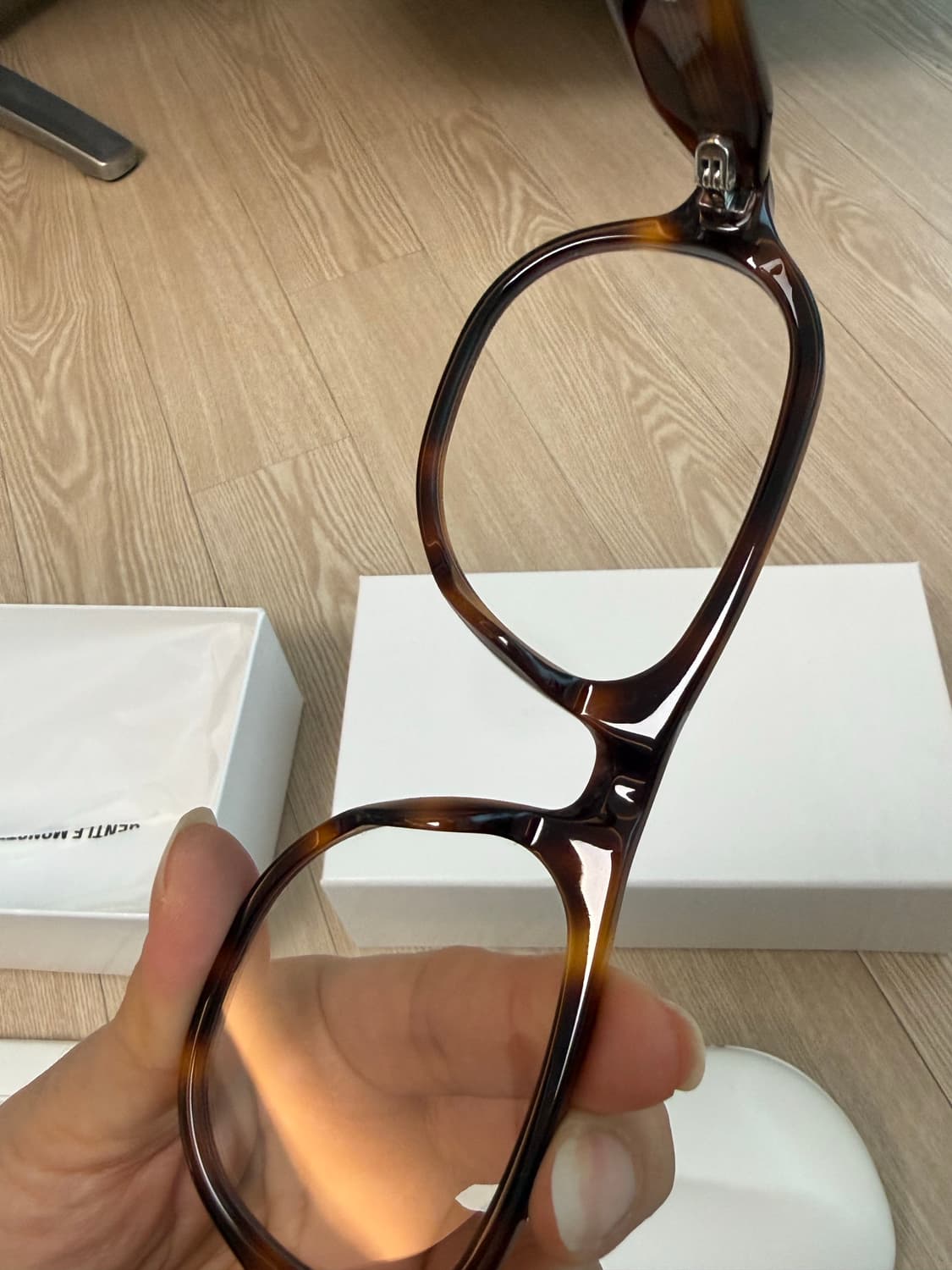 젠틀 몬스터 x 메종 마르지엘라 MM113 톨토이즈쉘 클리어 상품이미지6