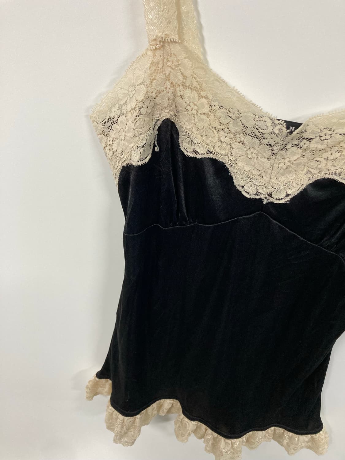 프릴 레이스 새틴 슬리브리스 나시 상품이미지5