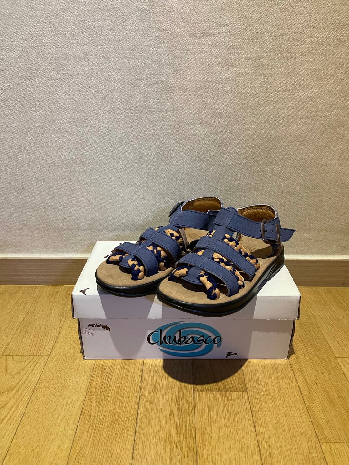 츄바스코 새상품 w7 235-240 상품이미지4