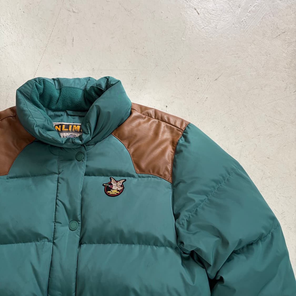 Chevignon 쉐비뇽 빈티지 덕다운 패딩 M 상품이미지2