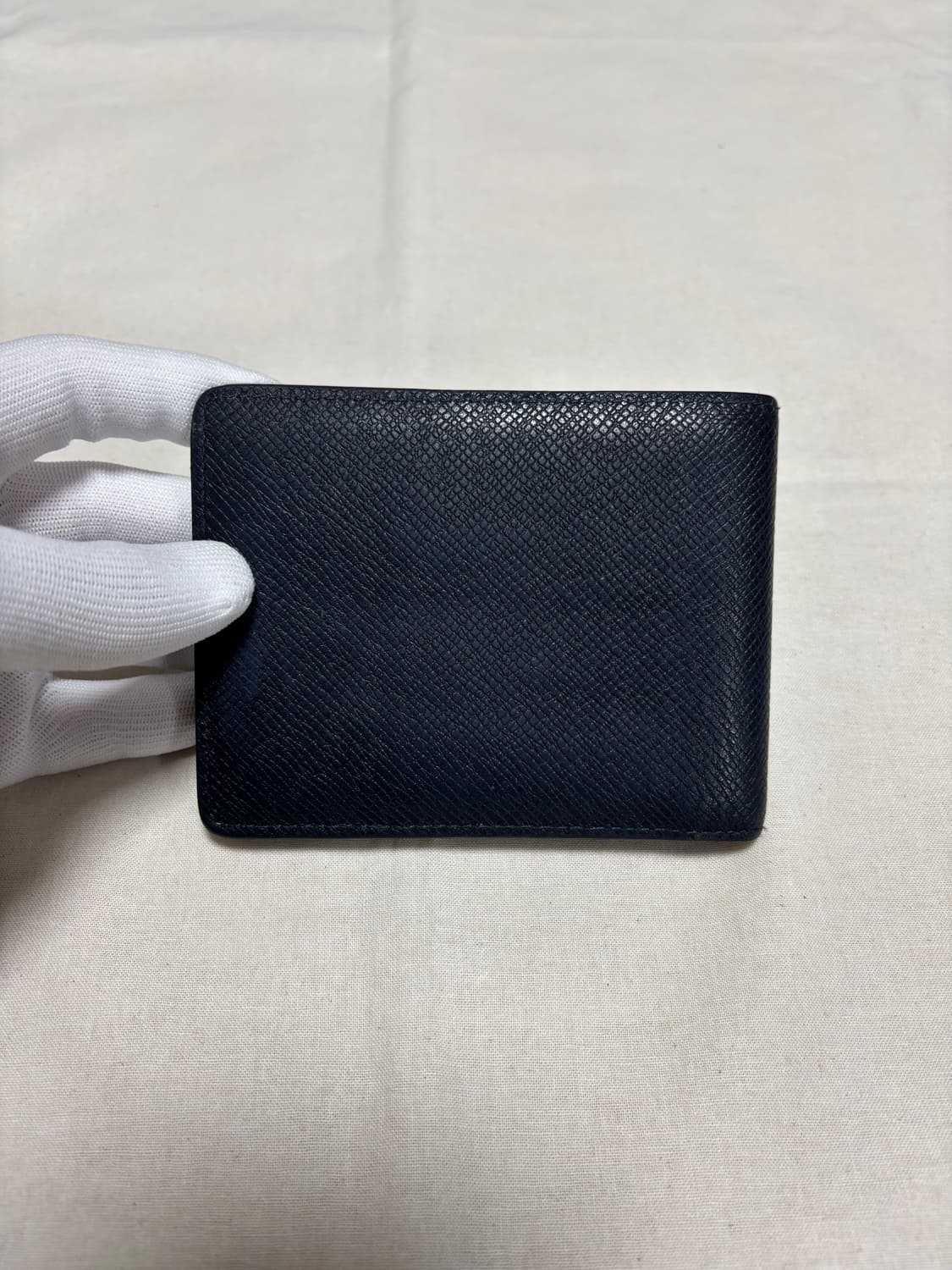 루이비통 타이가 월릿 반지갑  상품이미지2