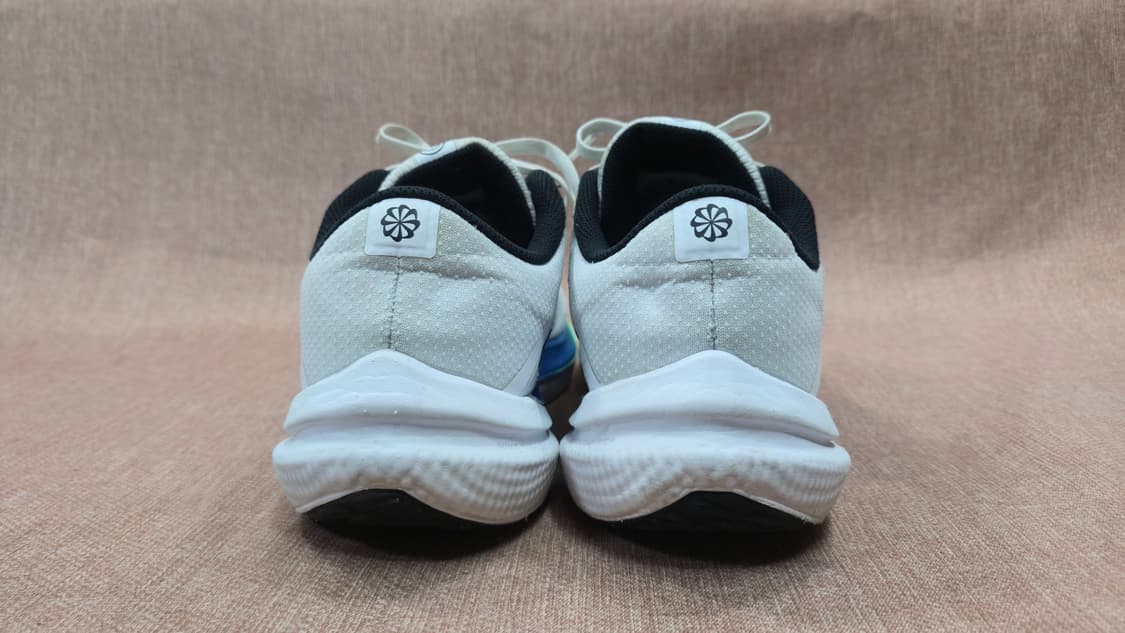 나이키 260mm- 에어 윈플로10 화이트 블랙 스타 블루 런닝화 상품이미지5