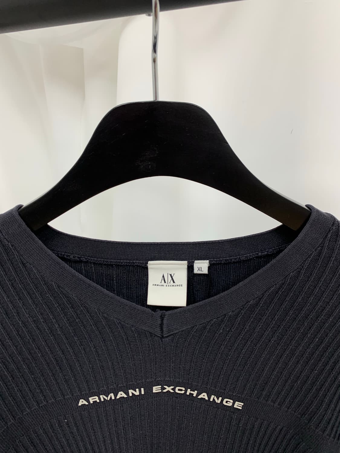 Armani V-neck knit 상품이미지3
