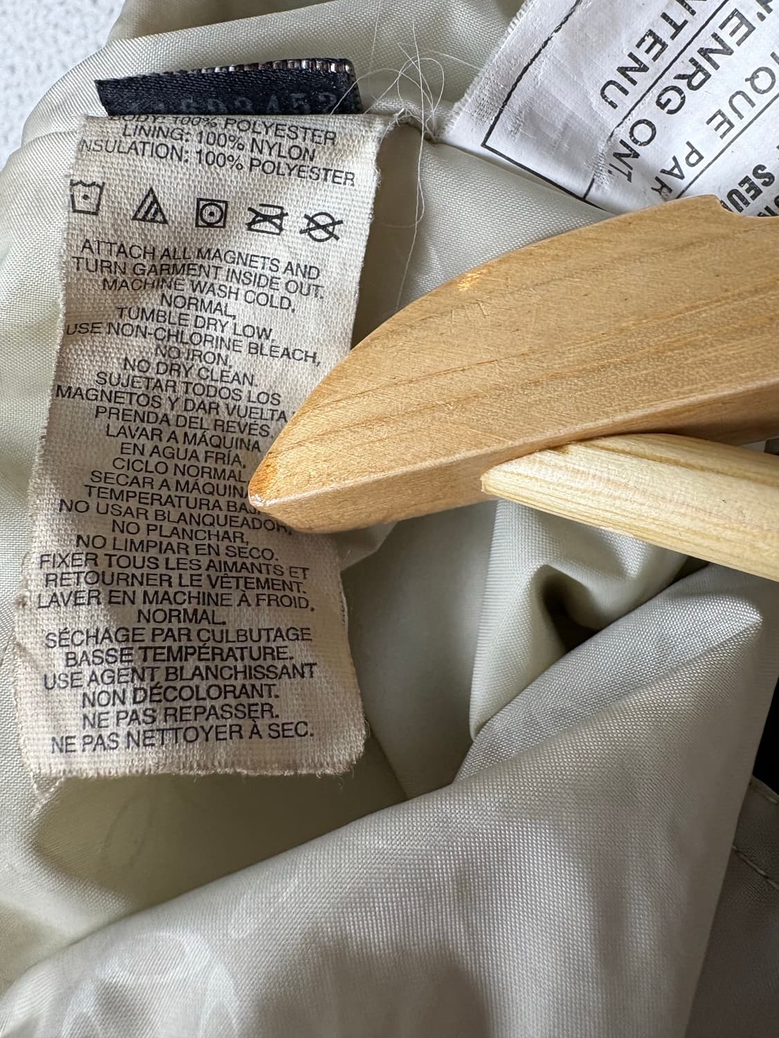 오클리 패딩 점퍼 블랙 상품이미지9