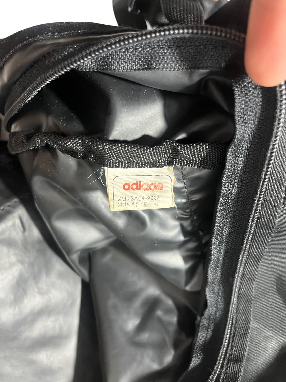 아디다스 00s 빈티지 블랙 기어 백팩 상품이미지5