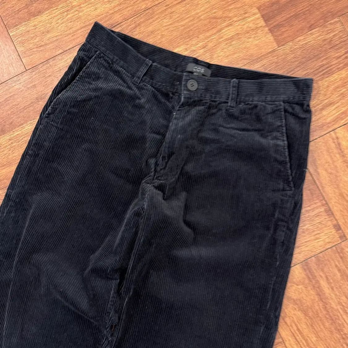 33 COS 블랙 코듀로이 팬츠  상품이미지3