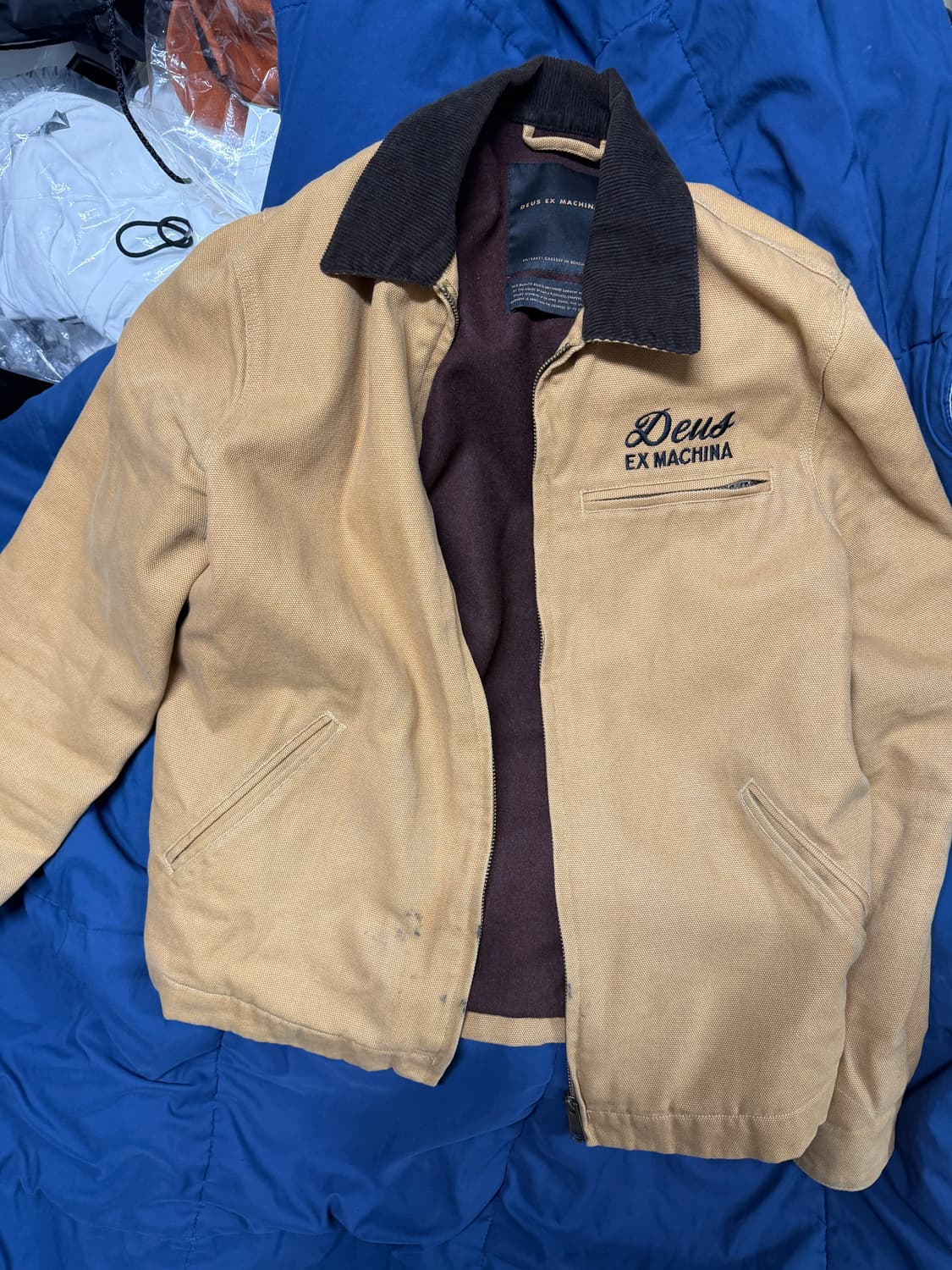 데우스 워크자켓 판매합니다 상품이미지1