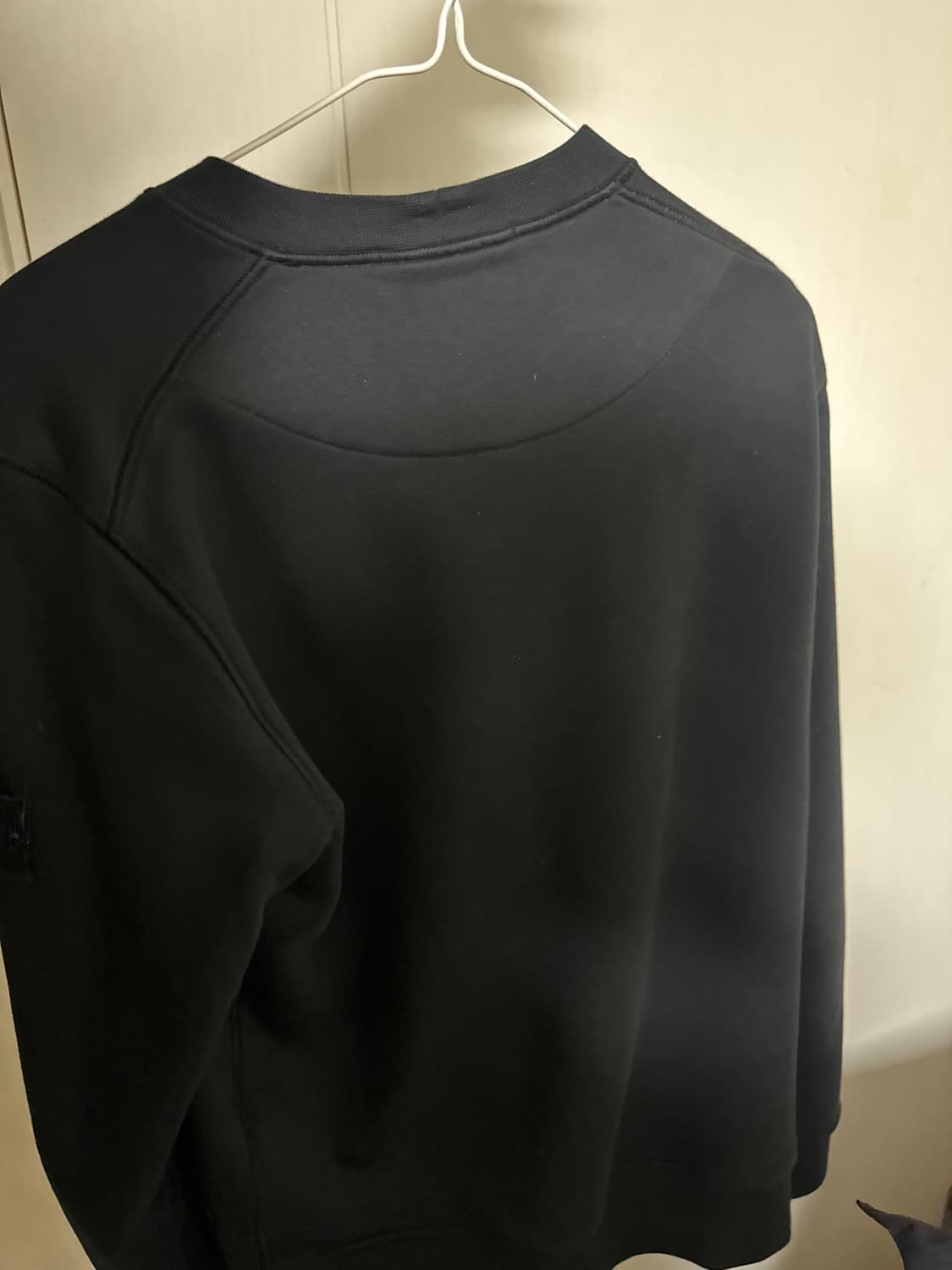 스톤 아일랜드 맨투맨 25FW S 사이즈 상품이미지2