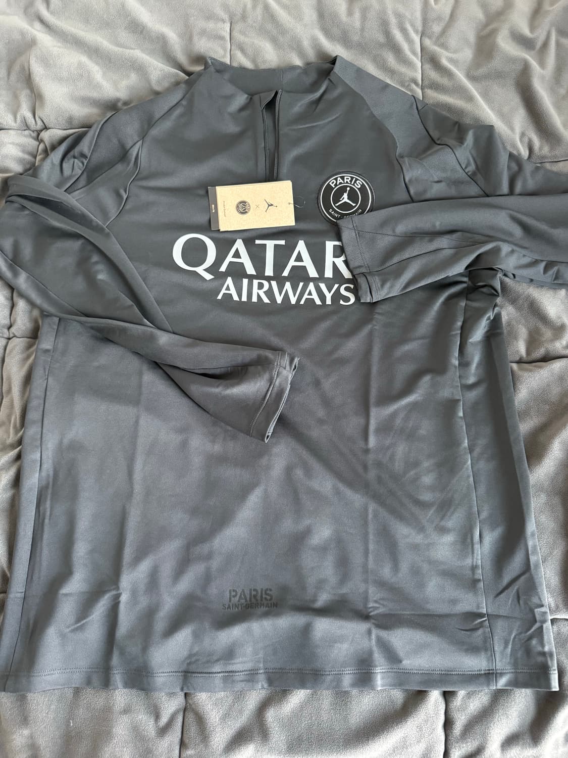 나이키 드릴탑 파리생제르맹x조던 상품이미지2