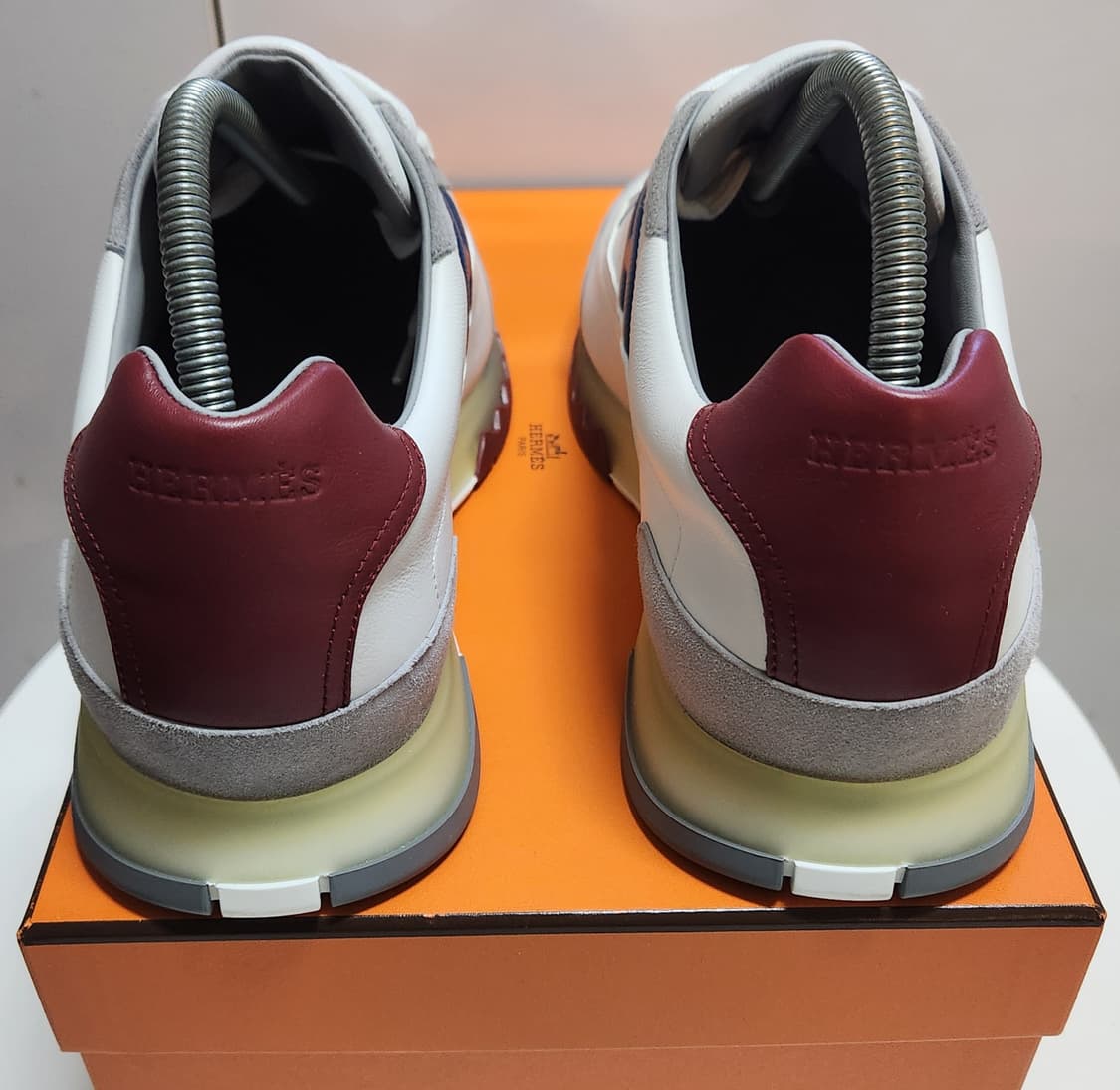 [정품] 에르메스 트레일 스니커즈 카프스킨 멀티꼴로르 블랑42.5 새상품 상품이미지5