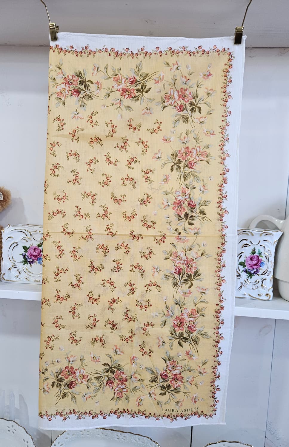 로라애슐리(LAURA ASHLEY) 플라워 빈티지 손수건 상품이미지1