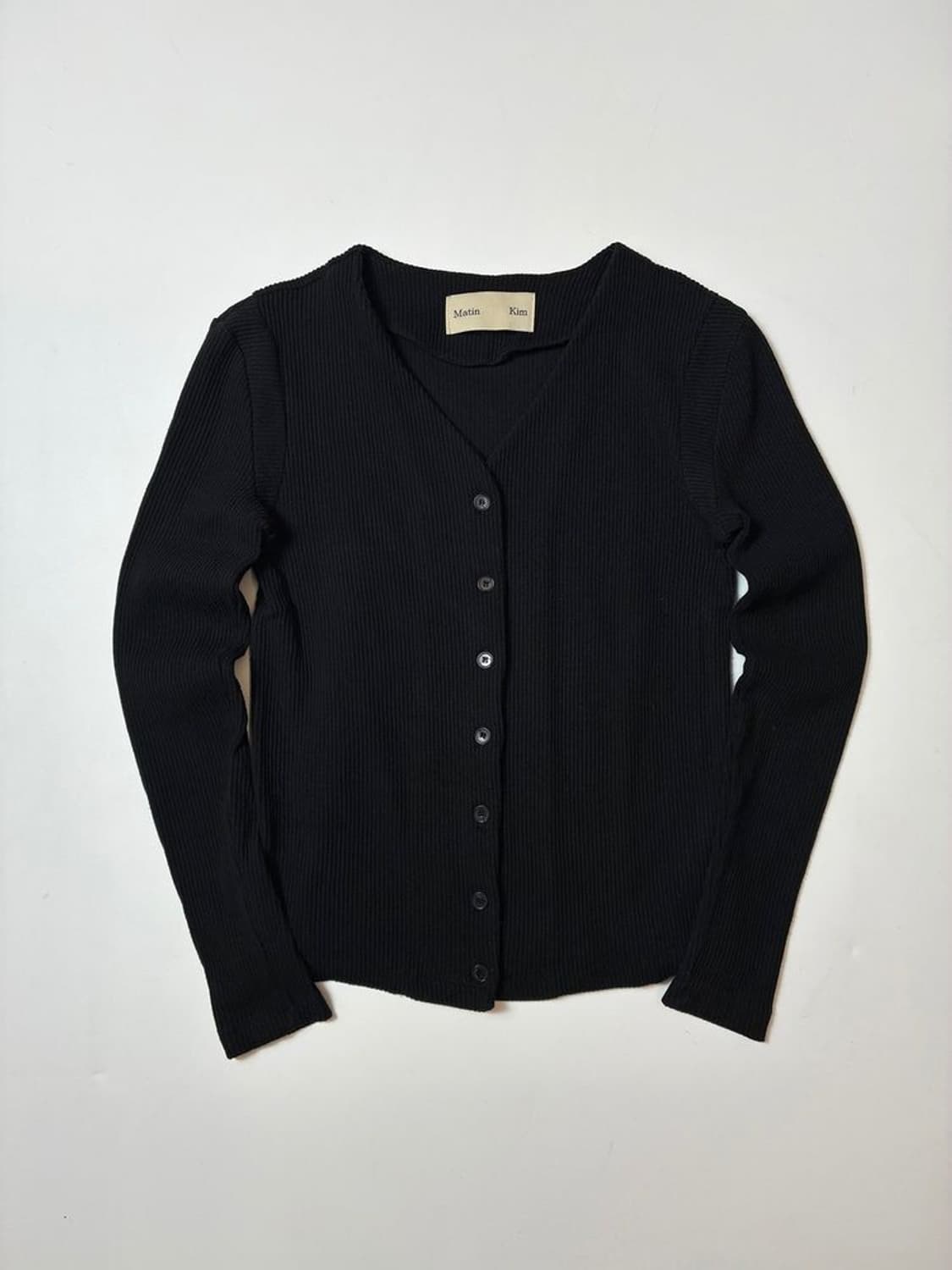 마뗑킴 20ss 리브드 미니멀 슬림 니트 가디건 PN8929 상품이미지1