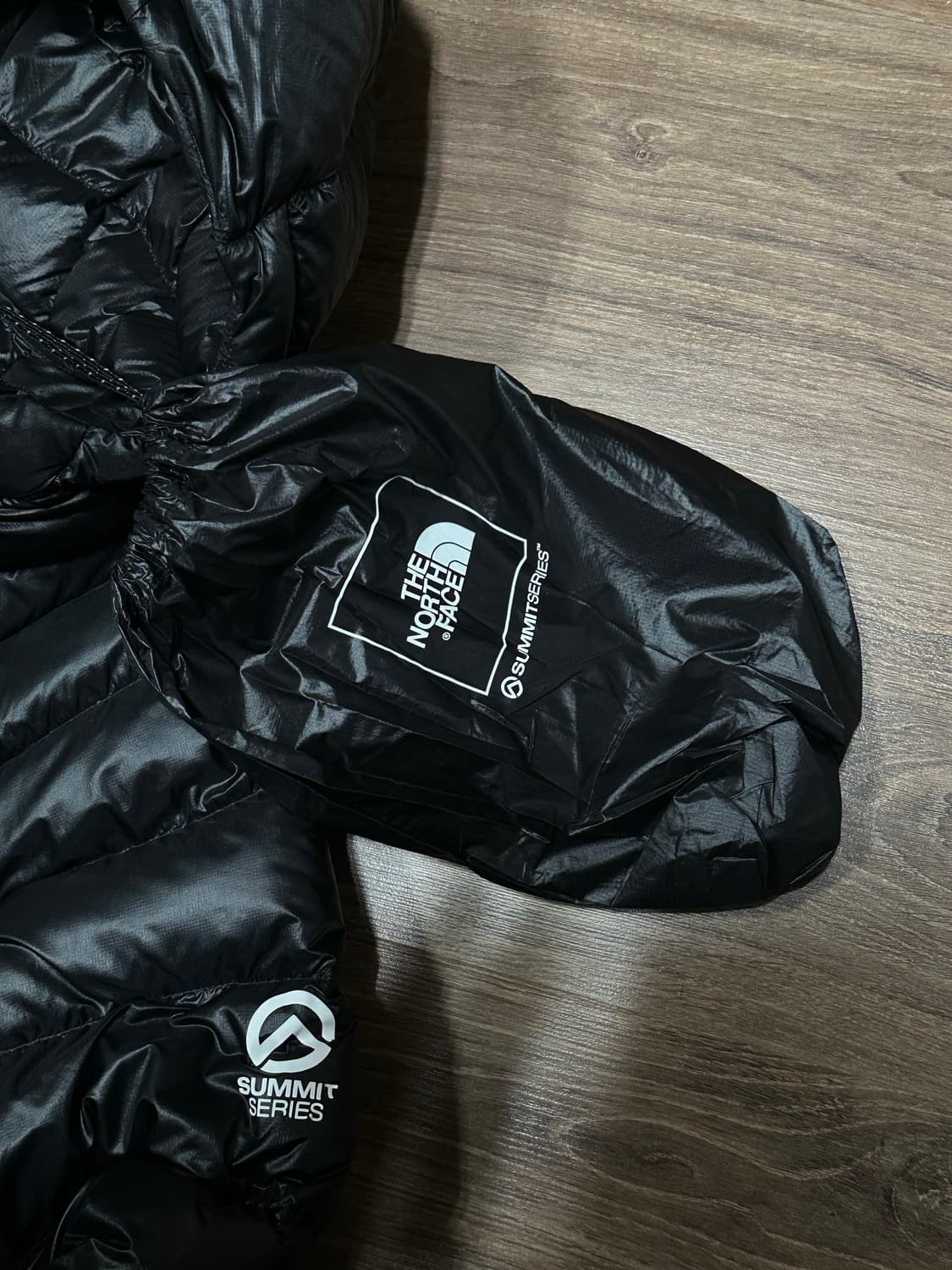 노스페이스 마테호른 블랙 (L/100) 마지막 착용샷 상품이미지5