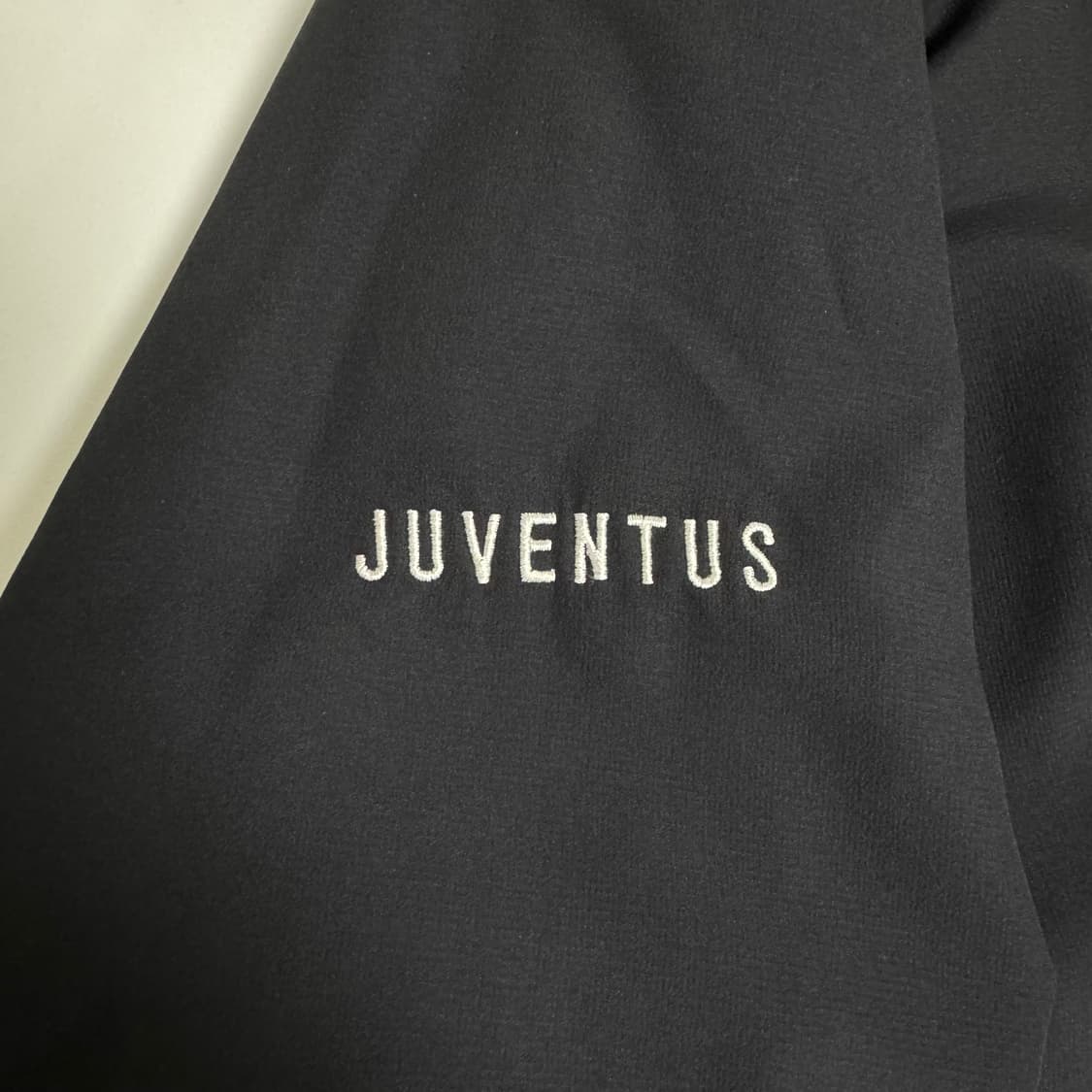 나이키 대대장 유벤투스 축구팀 바람막이 L 상품이미지4